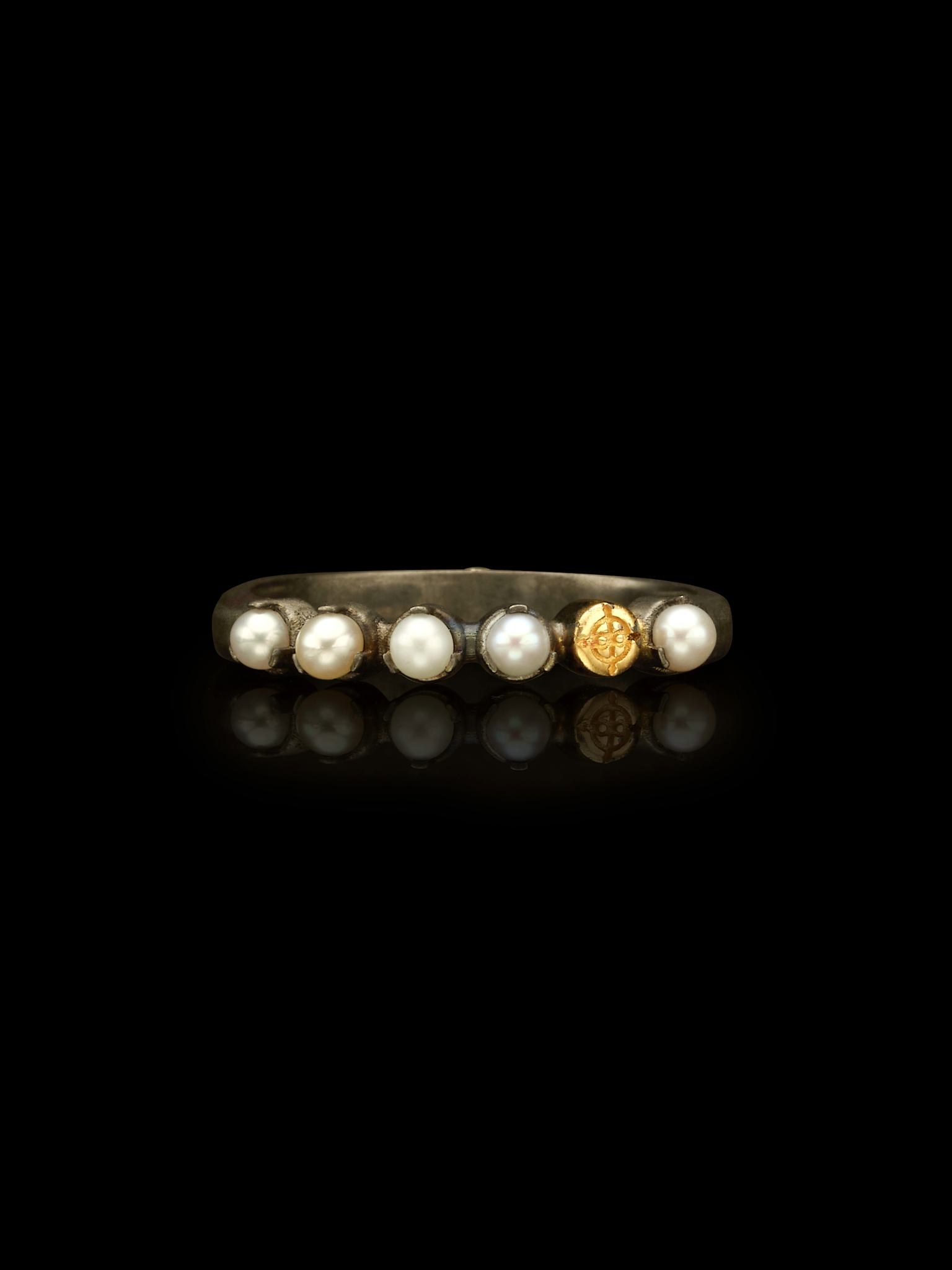 Pearls in A Row Ring