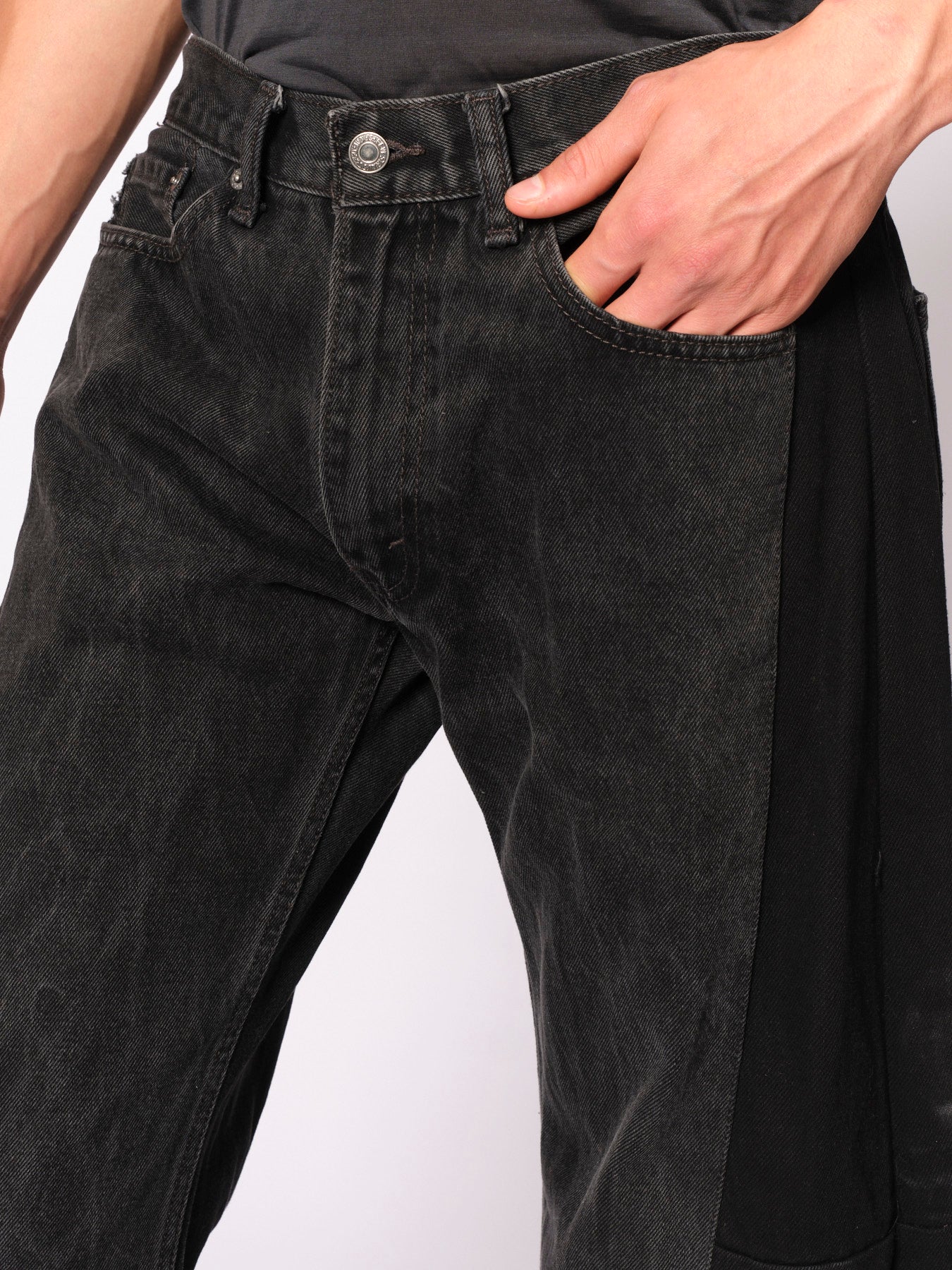 Gvanim Denim