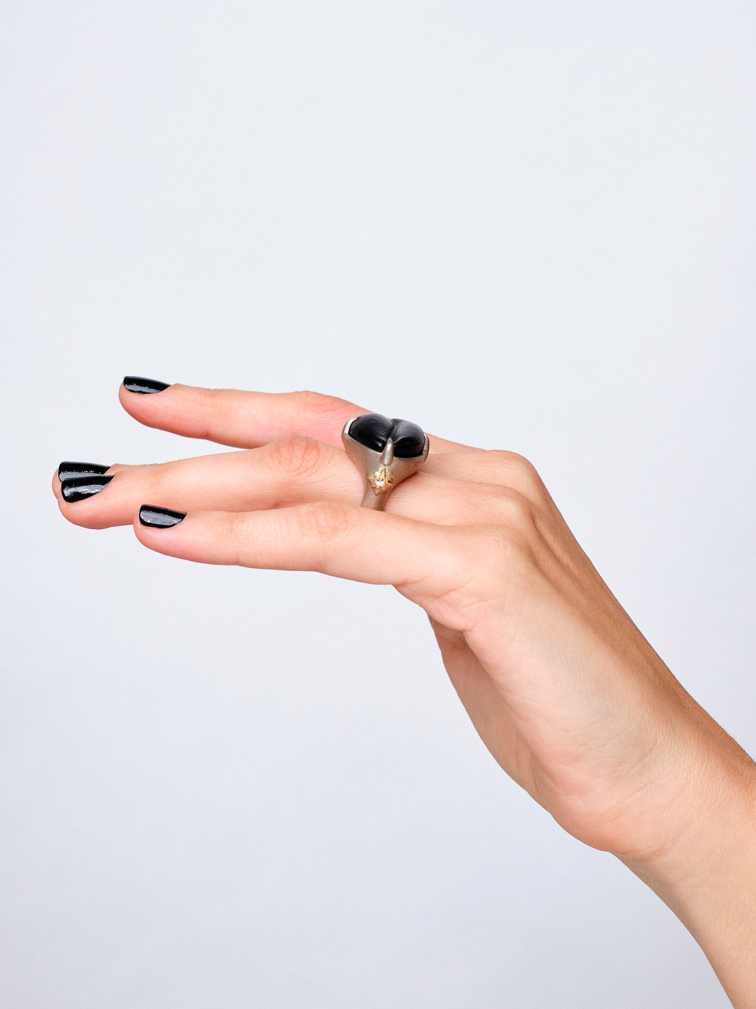 Lutra Ring