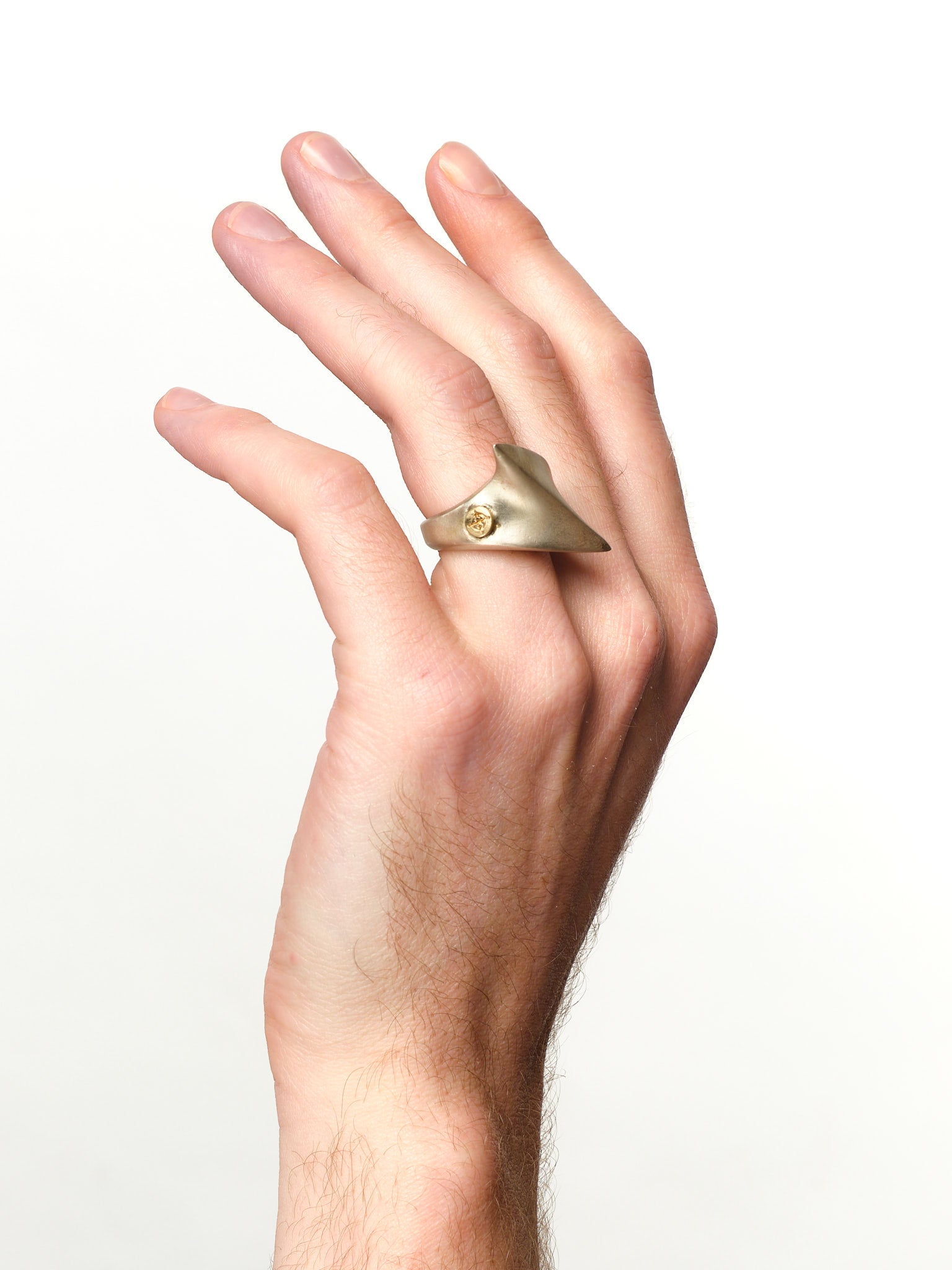 Twisted ring